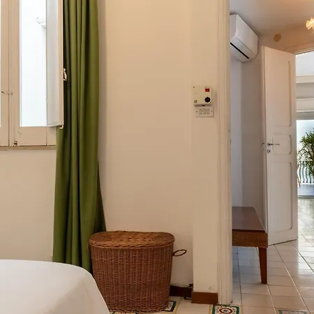 Sea Escape Apartment Giardini-Naxos